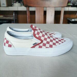 Vans - checkered slip on - coral and cream - Size 7 mens